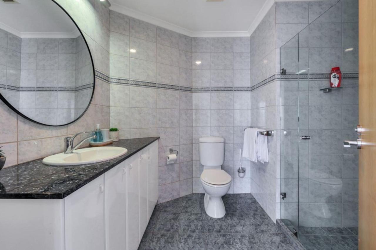 Make Memories In Stunning 4 Bedroom Skyhome Darwin Esterno foto